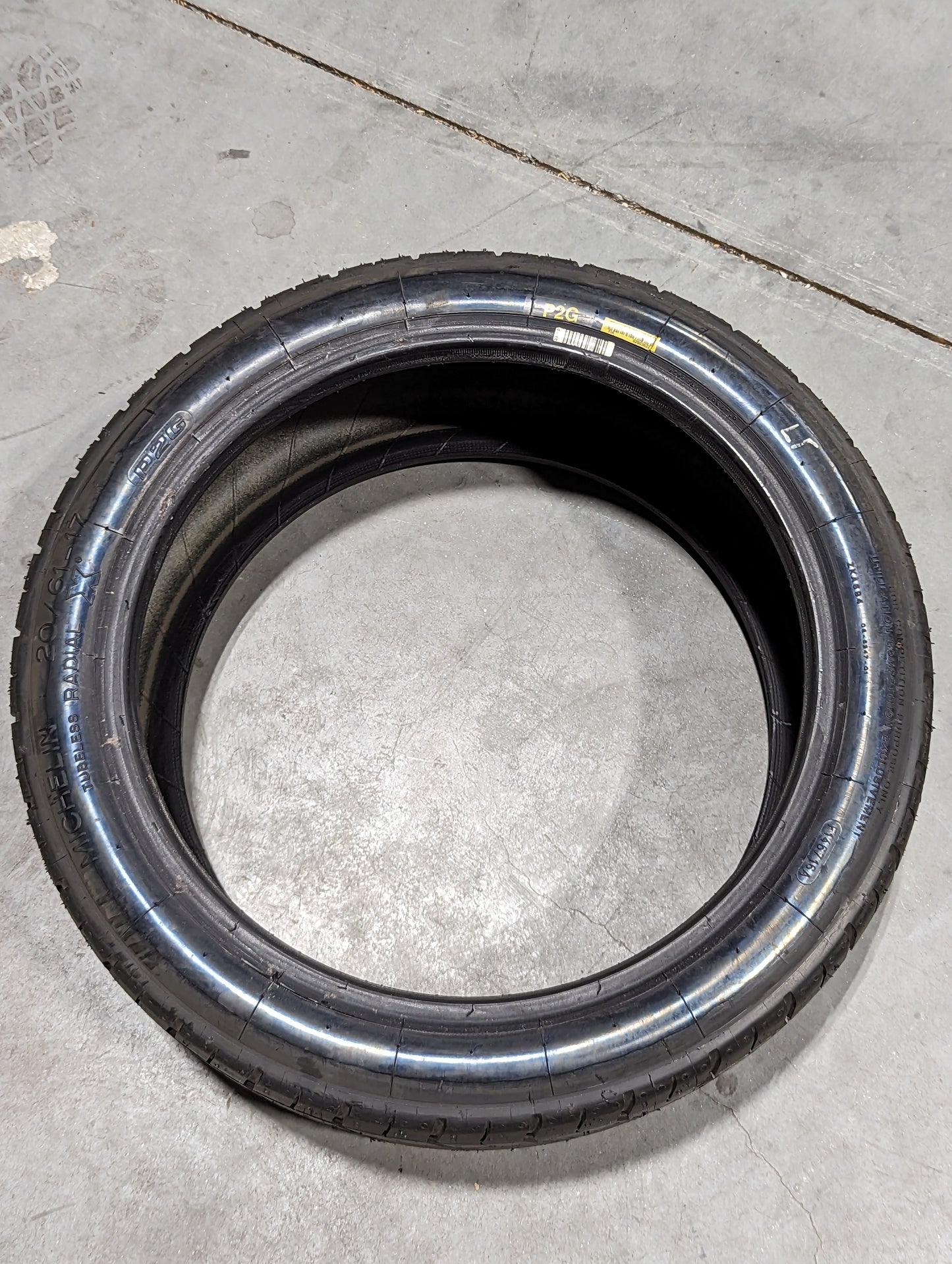 New 20/61-17 Michelin P2G Rain Tire