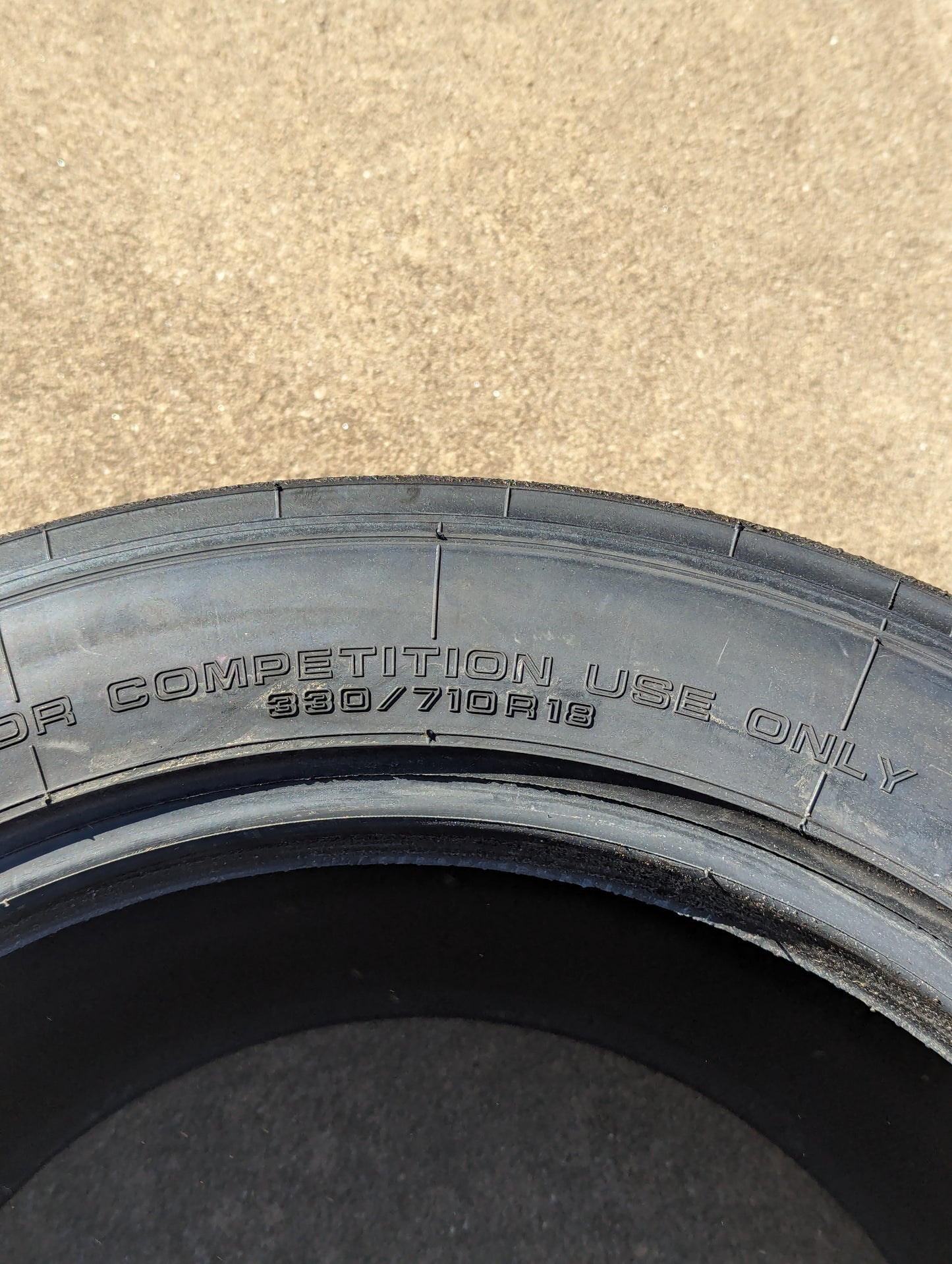 Used 330/710/18 Yokohama Slick