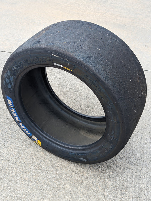 Used Michelin 30/68-18 S9M Tire